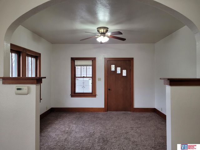 920 N 7th Street, Seward, NE 68434