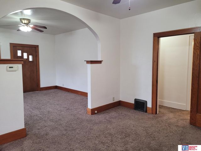 920 N 7th Street, Seward, NE 68434