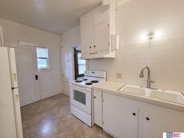 920 N 7th Street, Seward, NE 68434