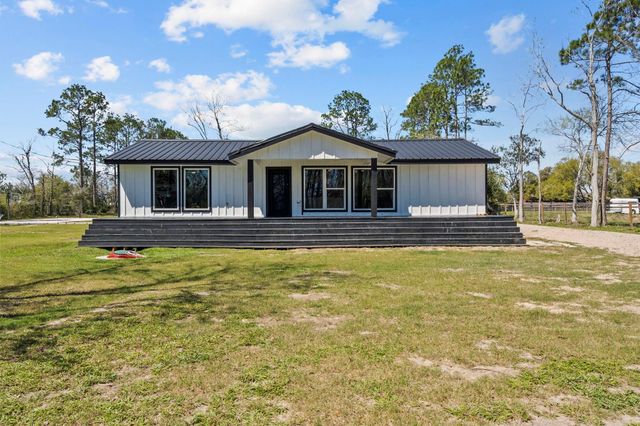 5406 S Tower Road, Santa Fe, TX 77517