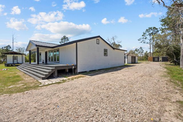 5406 S Tower Road, Santa Fe, TX 77517