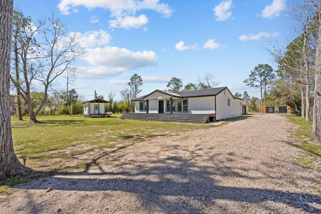 5406 S Tower Road, Santa Fe, TX 77517