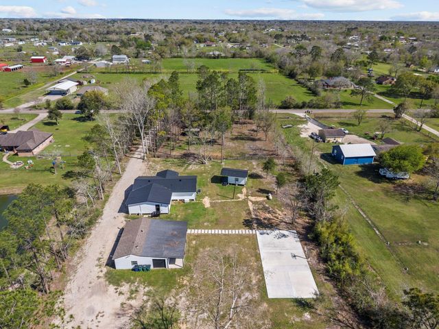 5406 S Tower Road, Santa Fe, TX 77517