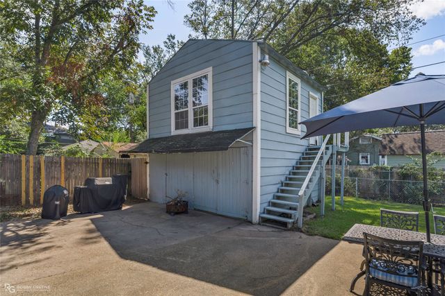 939 Elmwood Street, Shreveport, LA 71104