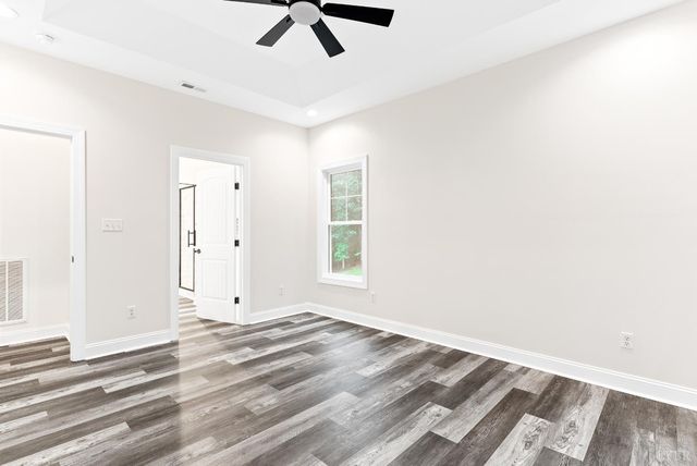 5610 Old Cifax Road, Goode, VA 24556