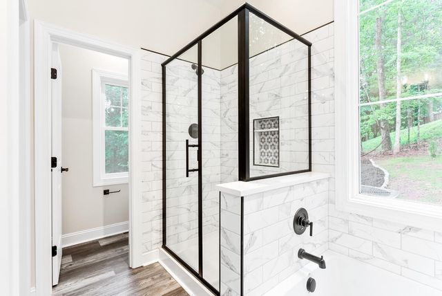 5610 Old Cifax Road, Goode, VA 24556