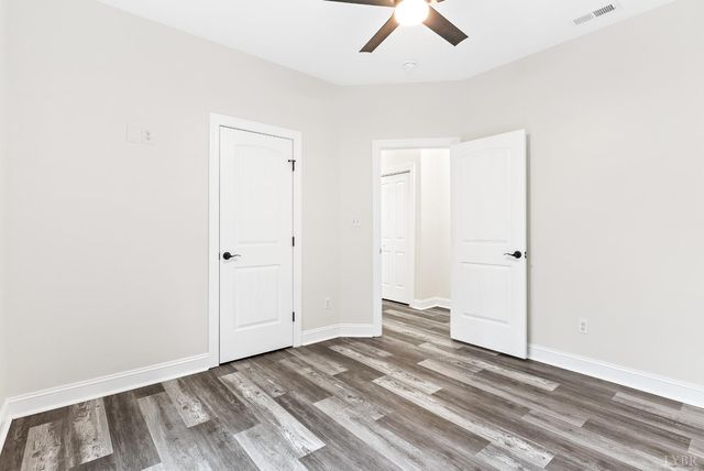 5610 Old Cifax Road, Goode, VA 24556