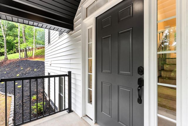 5610 Old Cifax Road, Goode, VA 24556