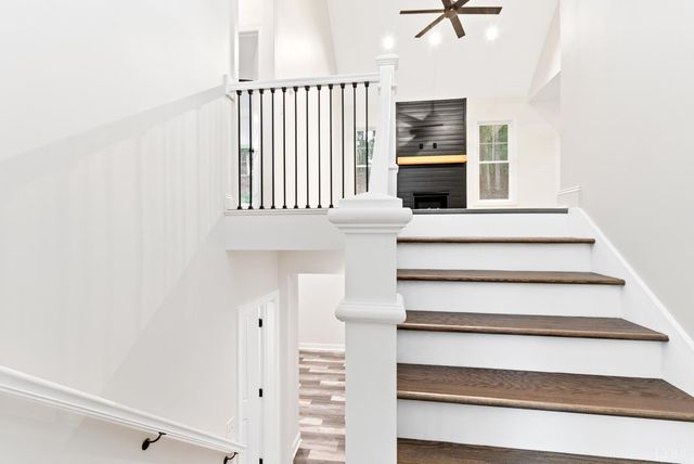 5610 Old Cifax Road, Goode, VA 24556