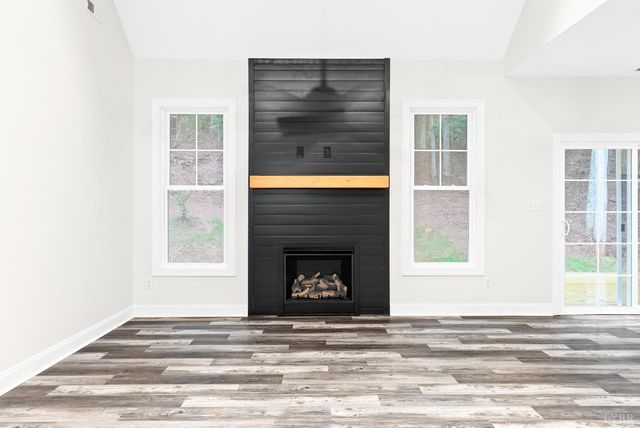 5610 Old Cifax Road, Goode, VA 24556