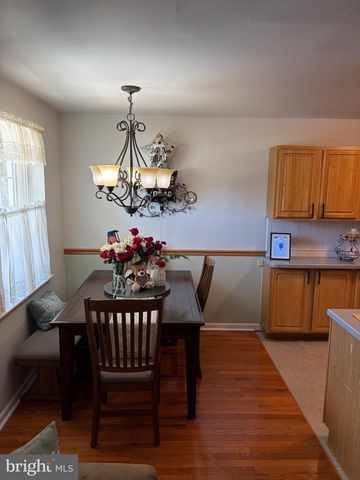 607 SHERRIE RD, Philadelphia, PA 19115