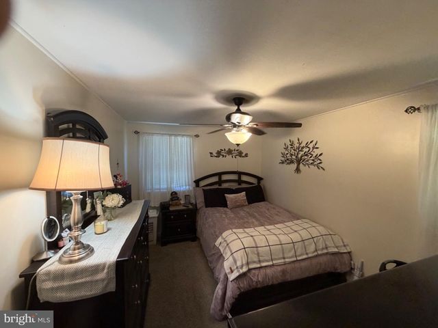 607 SHERRIE RD, Philadelphia, PA 19115