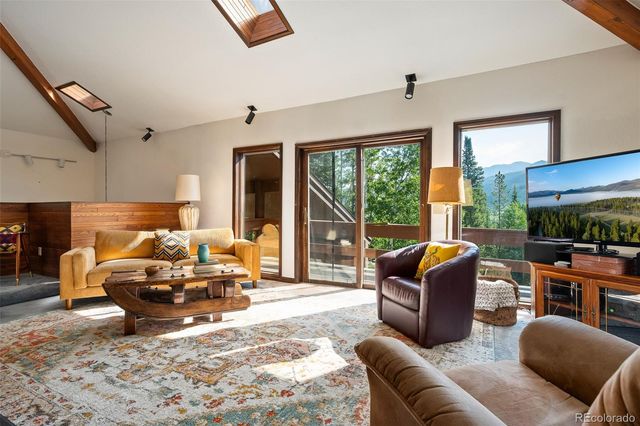 2246 GCR 8, Fraser, CO 80442