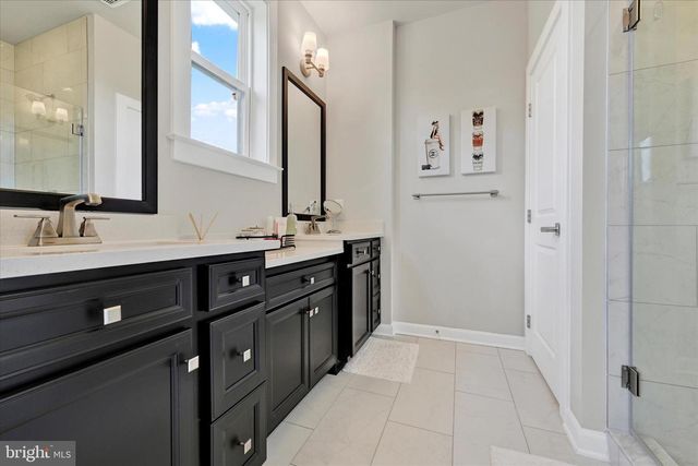 232 HICKORY HOLLOW CT, Cockeysville, MD 21030