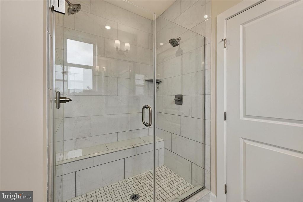 232 HICKORY HOLLOW CT, Cockeysville, MD 21030