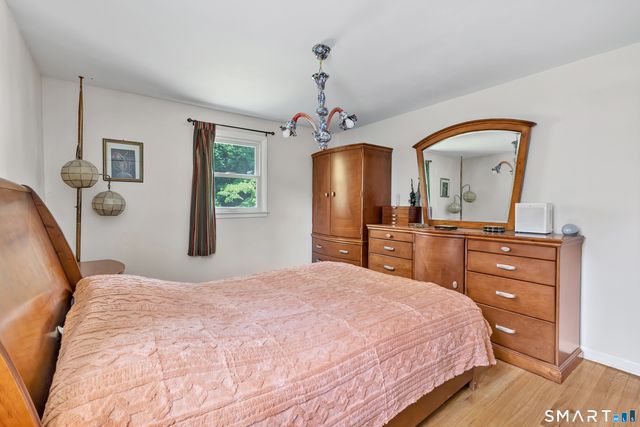 102 Geneva Terrace, Fairfield, CT 06824
