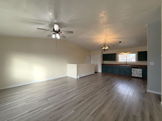 3200 Bunting Avenue, Clifton, CO 81520