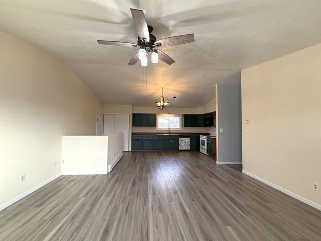 3200 Bunting Avenue, Clifton, CO 81520