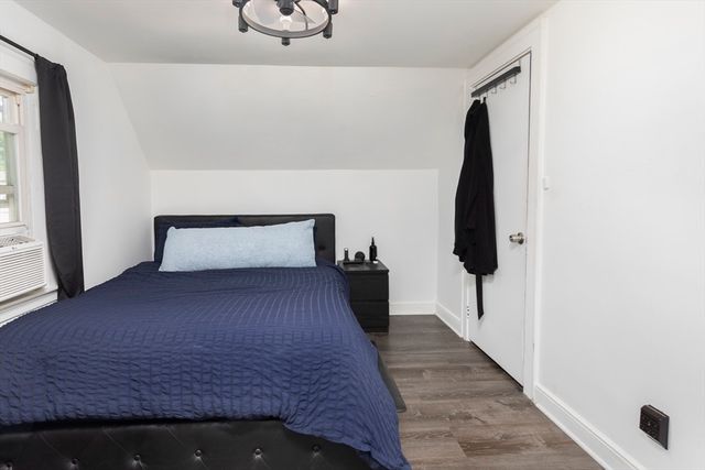 567 Cabot St, Beverly, MA 01915