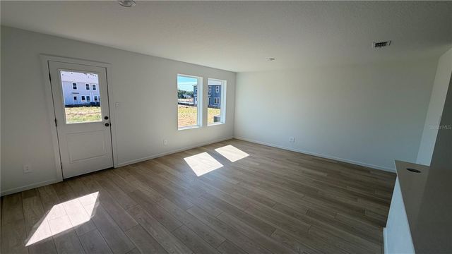 807 LYNX ST, Davenport, FL 33837