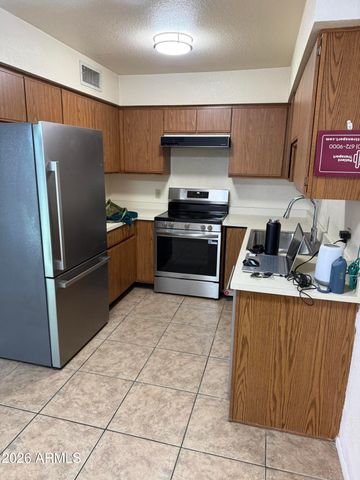 17225 N 16TH Street 10, Phoenix, AZ 85022