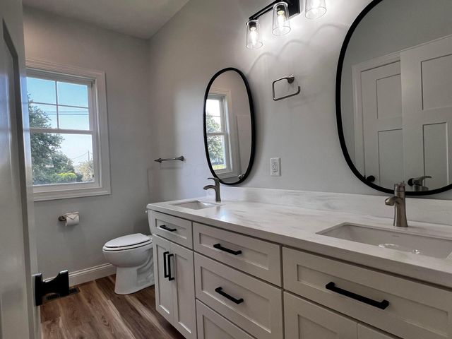 1396 Greenbrier Drive, Mount Vernon, OH 43050