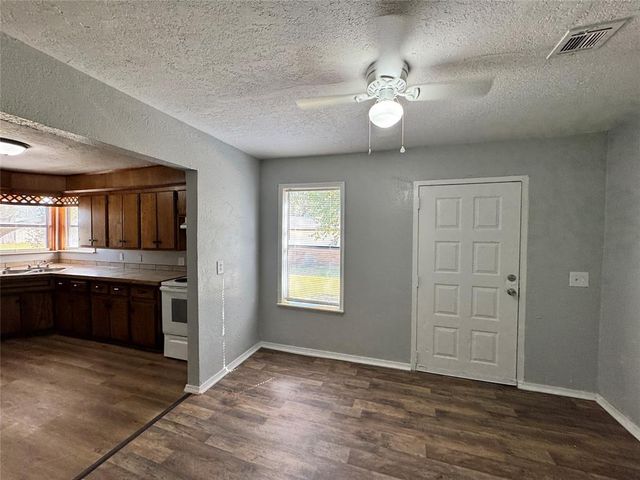938 SW 62nd Street, Oklahoma City, OK 73139