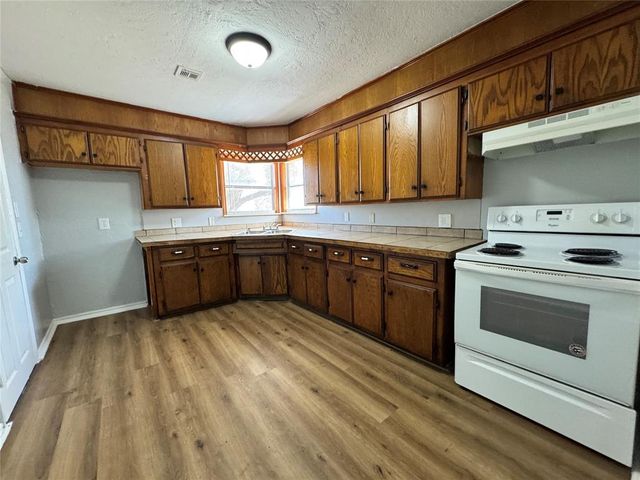 938 SW 62nd Street, Oklahoma City, OK 73139