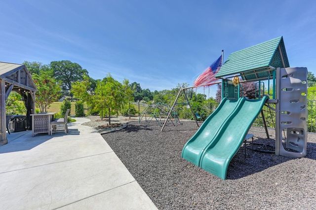 7527 Country Oaks Ln, Orangevale, CA 95662