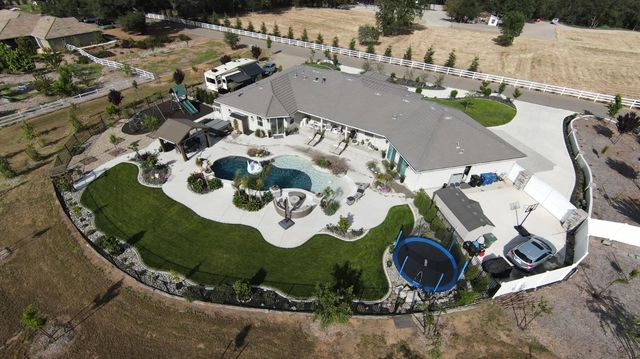 7527 Country Oaks Ln, Orangevale, CA 95662