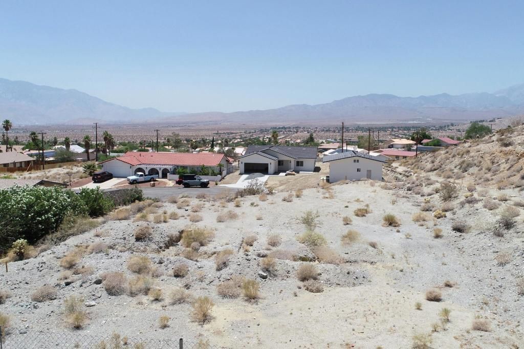 0 Calle Fundador, Desert Hot Springs, CA 92240