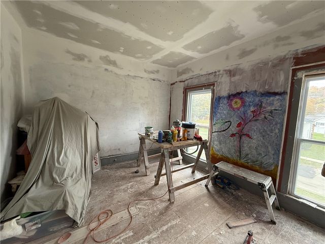 26 Russell Street, Canisteo, NY 14823