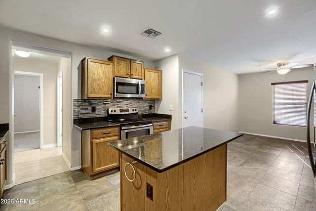 19273 N AUSTIN Court, Maricopa, AZ 85138