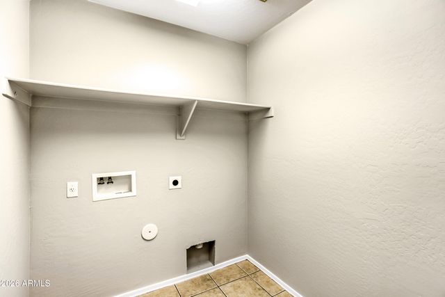 19273 N AUSTIN Court, Maricopa, AZ 85138