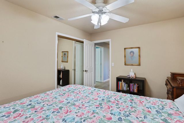 724 Adare Way, Galt, CA 95632