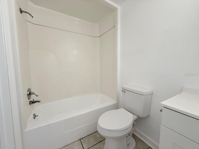 3301 58TH AVENUE S 302, St Petersburg, FL 33712