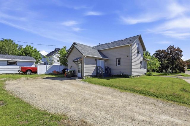 1013 WYMAN STREET, New London, WI 54961