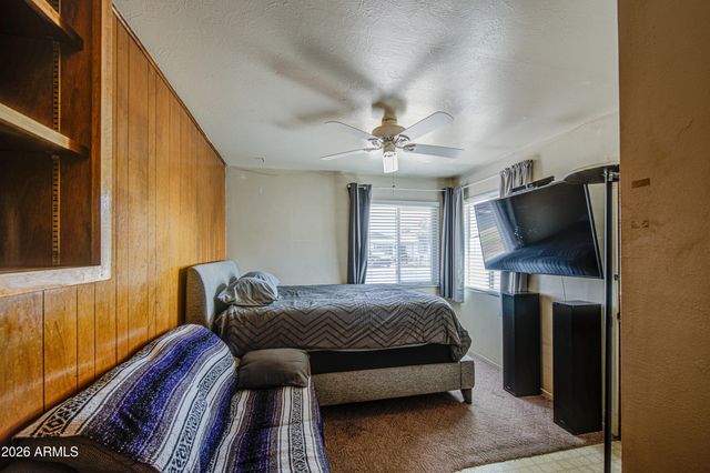 3432 W PALMAIRE Avenue, Phoenix, AZ 85051