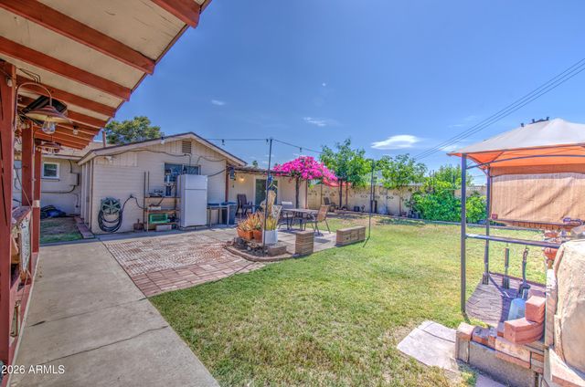 3432 W PALMAIRE Avenue, Phoenix, AZ 85051