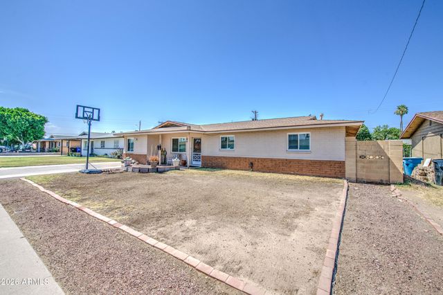 3432 W PALMAIRE Avenue, Phoenix, AZ 85051