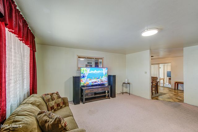 3432 W PALMAIRE Avenue, Phoenix, AZ 85051