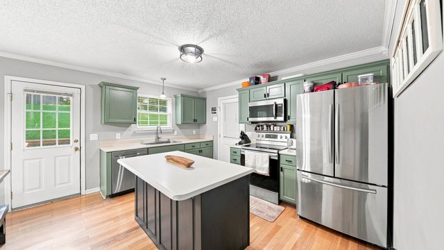 1337 Old Thatcher Road, Soddy Daisy, TN 37379