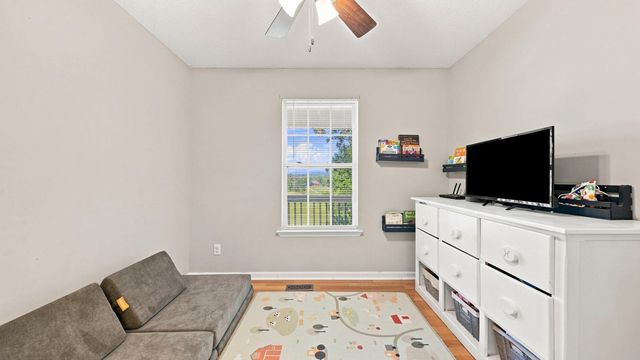 1337 Old Thatcher Road, Soddy Daisy, TN 37379
