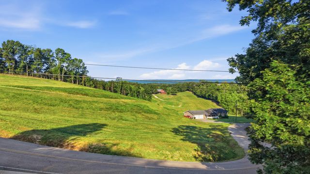 1337 Old Thatcher Road, Soddy Daisy, TN 37379