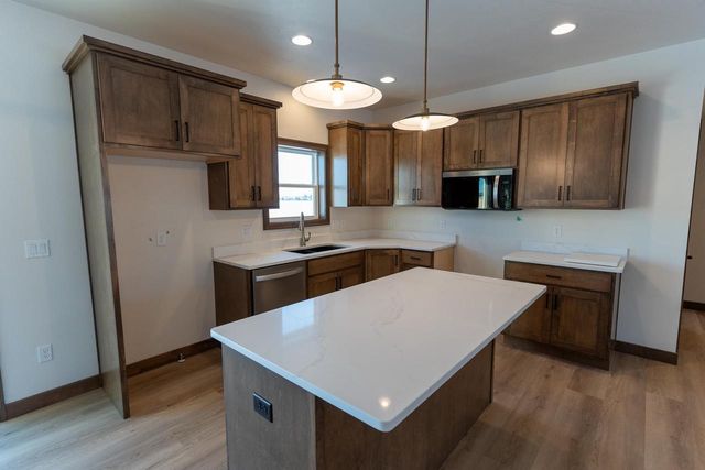 1241 W THORN CREEK DRIVE, Hilbert, WI 54129