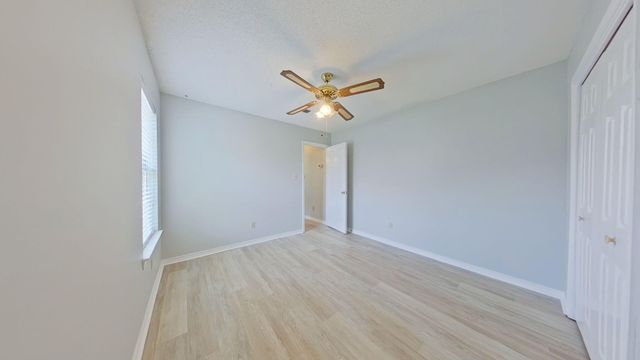451 Chris Lane, Mary Esther, FL 32569