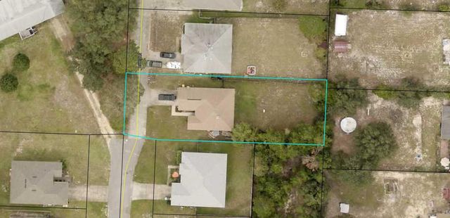 451 Chris Lane, Mary Esther, FL 32569