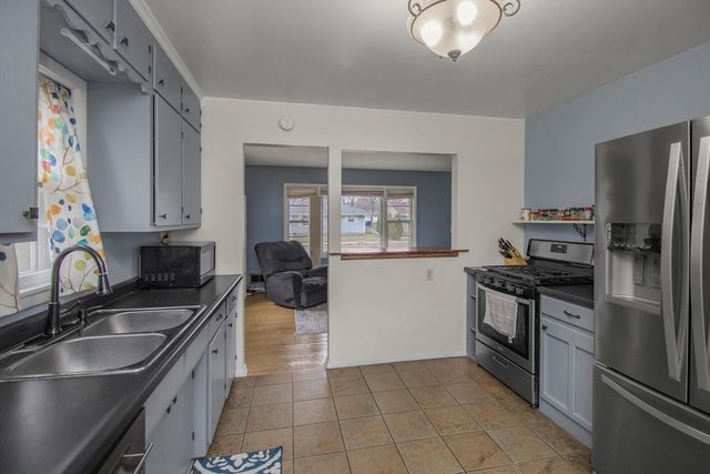 4934 Sheridan Avenue N, Minneapolis, MN 55430