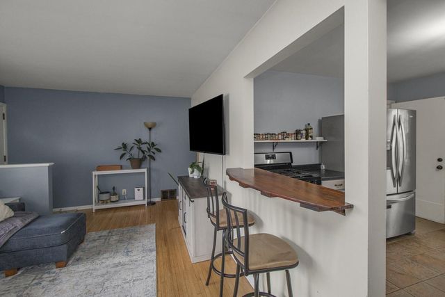 4934 Sheridan Avenue N, Minneapolis, MN 55430