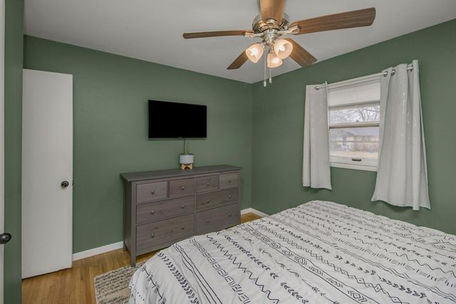 4934 Sheridan Avenue N, Minneapolis, MN 55430